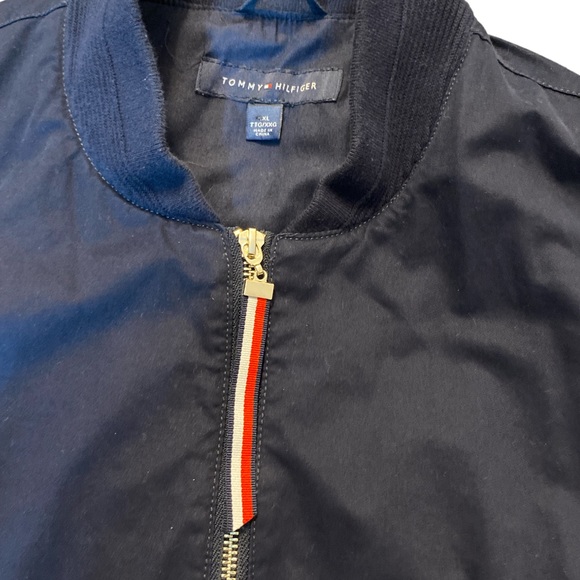 Tommy Hilfiger Fall/Spring Jacket, Navy, XL, small bleach stain on cuff, $50 - Picture 5 of 7